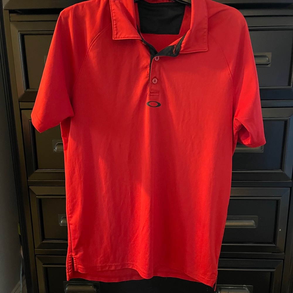 Oakley golf shirt